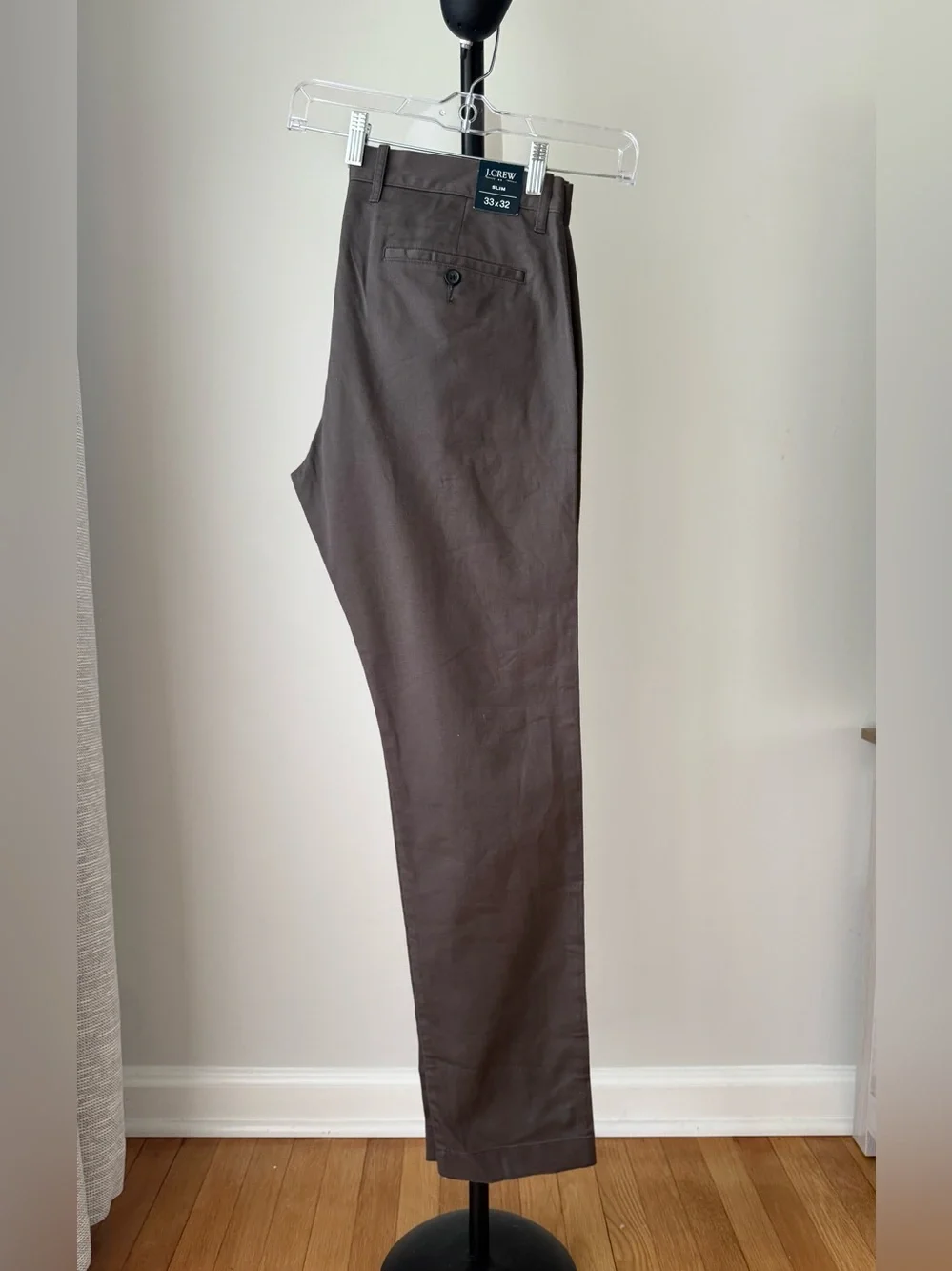 J.Crew Factory Slim Fit Flex chino pants, size 33x32. New with tags.